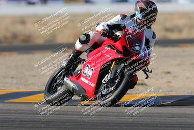 media/Dec-18-2022-SoCal Trackdays (Sun) [[8099a50955]]/Turn 4 (1pm)/